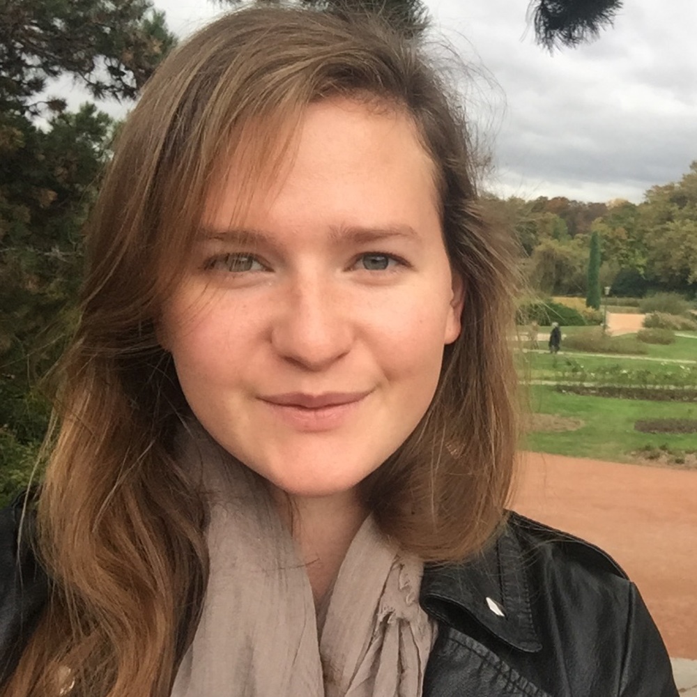 Meet your Posher, Louise
